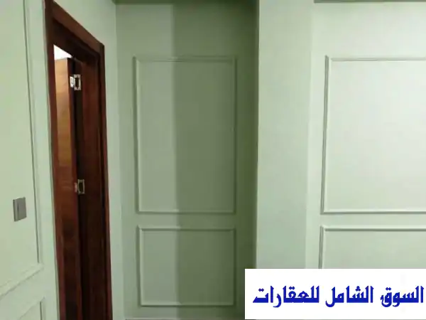 مكتب بيزمنت 120 متر للإيجار حي الأندلس التجمع الخامس في القاهرة