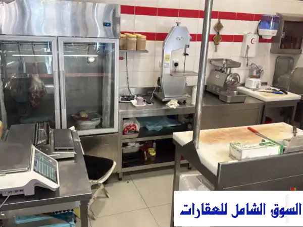 للتنازل مقابل الإخلاء سوبر ماركت تجاري في موقع استراتيجي للبيع التعاون الشارقة