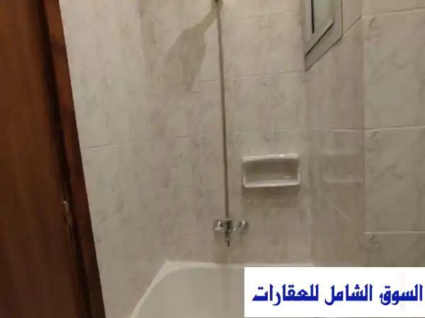 شقة الأحلام للبيع 250م سوبر لوكس بإطلالة بحرية مباشرة في شاطئ النخيل الإسكندرية | 4 غرف و3 حمامات