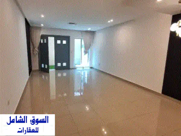 شقة للإيجار في منطقة الروضة، تشطيب سوبر ديلوكس،...