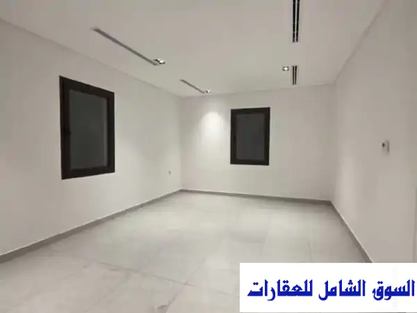 للإيجار بالصديق شقة 3 غرفة ماستر في الصديق حولي
