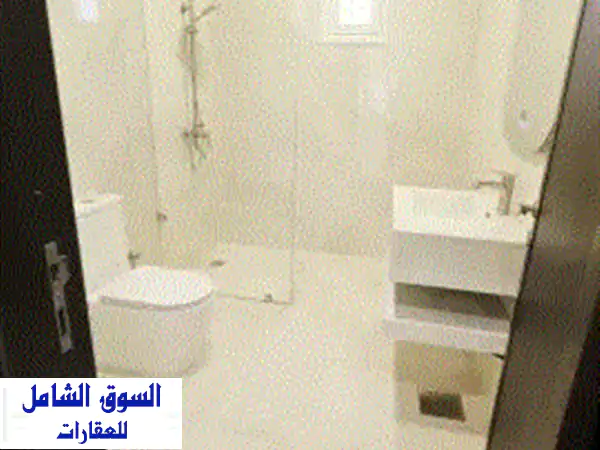 للإيجار دور ثاني في جابر الأحمد تشطيب سوبر ديلوكس مع بلكونة كبيرة 3 غرف نوم منهم غرفة نوم ماستر ...
