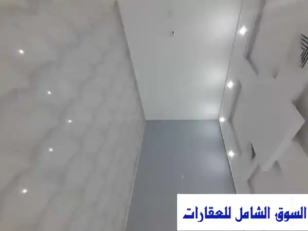 للإيجار الشهري دور في صباح الأحمد السكنية الأحمدي 6 غرف, 500 م²