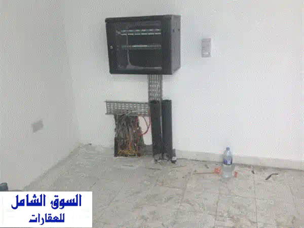 فرصة ذهبية: مستودعات جديدة للإيجار بالصجعة - الجليلة | 1100-2200 قدم مع كهرباء | جاهزة لمشروعك!