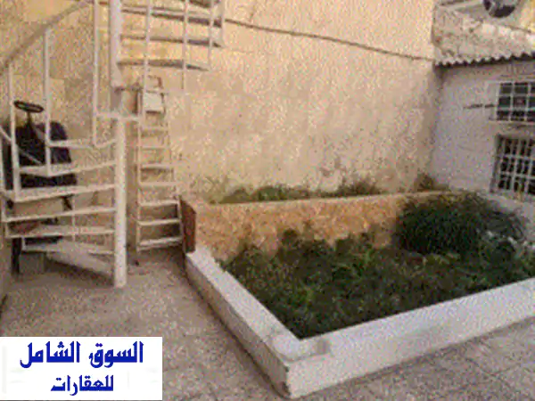 فرصة لا تكرر! بيت عربي فسيح للإيجار في القادسية 5...