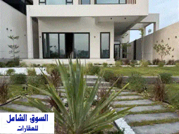 للبيع: شاليه صف أول فاخر 478م بالمرحلة الخامسة -...