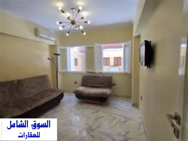 فرصة ذهبية: شقة للبيع 100م بـ...