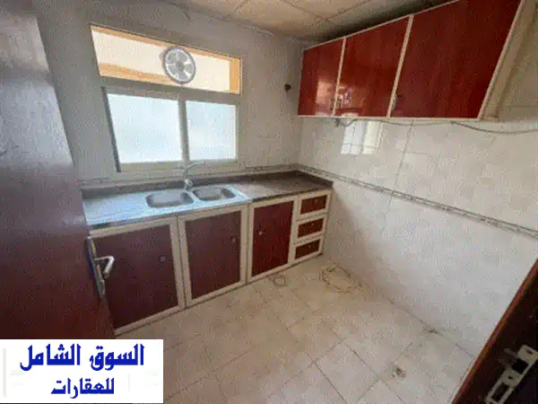 شقة غرفة وصالة للإيجار السنوي بالروضة | هدوء، راحة، ومرونة دفع (26000 درهم)