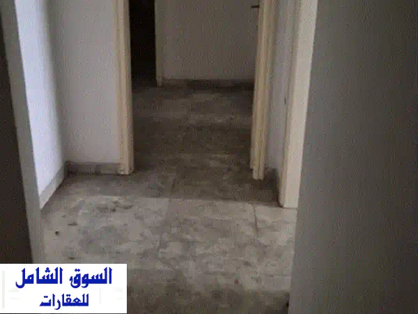 شقة للبيع تلت خياط مساحة 260م موقفين السعر 500 ألف...