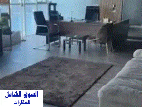 المجاز 2 بزنيس تور يقع برج البزنيس تور في منطقة...