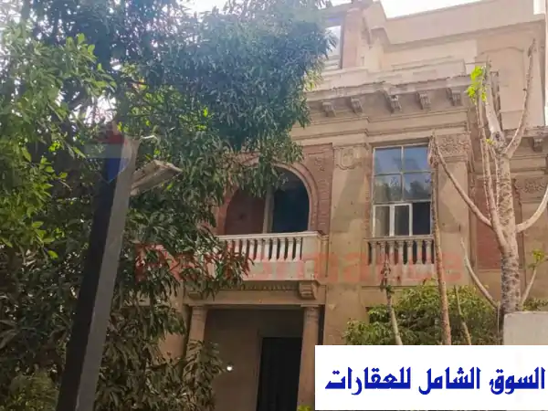 فرصة العمر! فيلا فاخرة للبيع برشدي، الإسكندرية – شارع أحمد شوقي (800م² موقع استراتيجي)