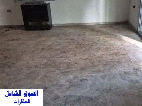 شقة للبيع تلت خياط مساحة 260م موقفين السعر 500 ألف قابل قليل للتفاوض