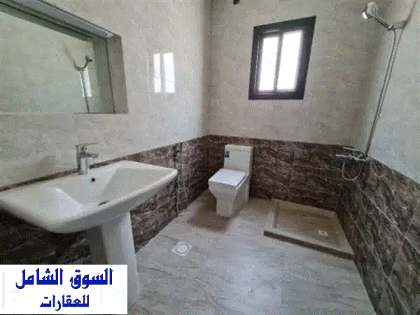 مكتب تجاري واسع للإيجار بجرداب، شارع 77 | 160م² | 250 د.ب شهرياً فقط!