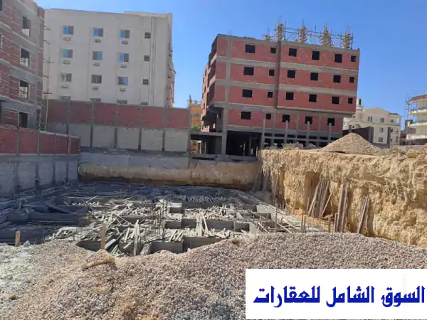 عمارة للبيع بالتجمع الخامس بالتقسيط | استثمار فاخر ببيت الوطن والأندلس (شقق 120-235م)