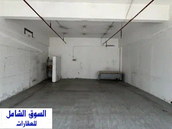 محل تجاري للإيجار بالشويخ: موقع ذهبي لأنشطتك الغذائية مع فترة سماح ومواقف خاصة!
