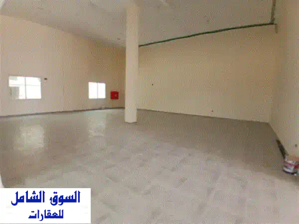 فرصة ذهبية: شوروم تجاري فسيح للإيجار السنوي...