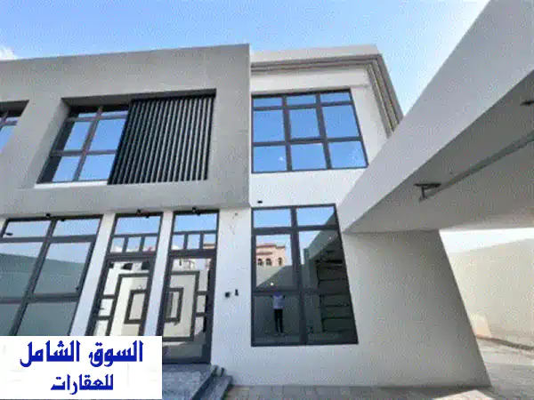 فيلا جديدة أول ساكن للإيجار السنوي في الحوشي...