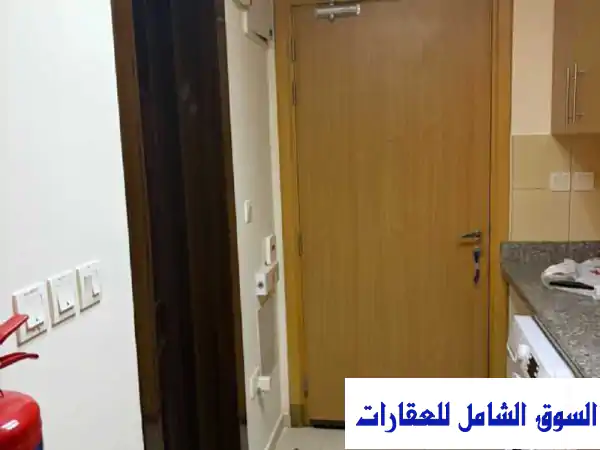 للبيع استيديو في الوسيل مفروش لوسيل الظعاين
