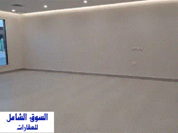 للإيجار دوبلكس vvip جديد في الروضة، أول ساكن، تشطيب...