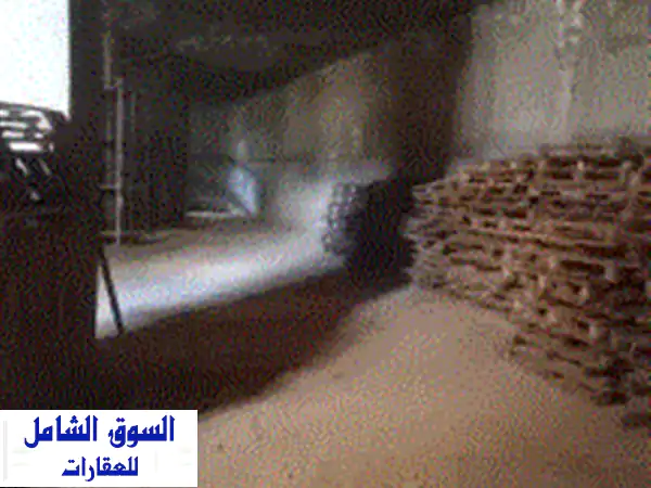 فرصة استثمارية ذهبية: مستودع فاخر 565م وارتفاع 5م في عرمون – قسط مريح!