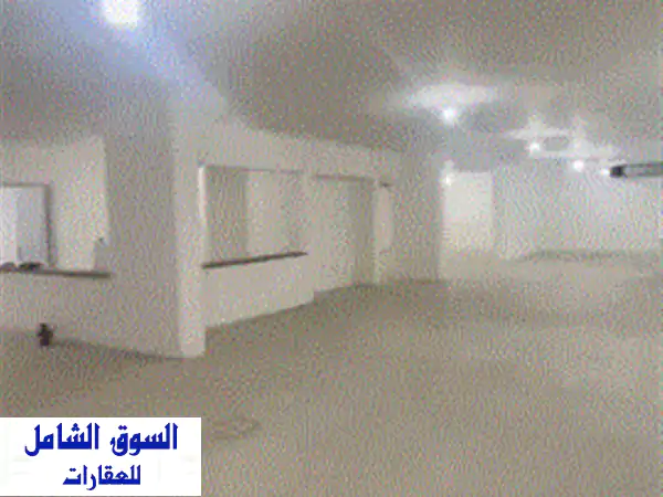 فرصة ذهبية: مستودع للإيجار طريق المطار 1400م | ارتفاع 6م...