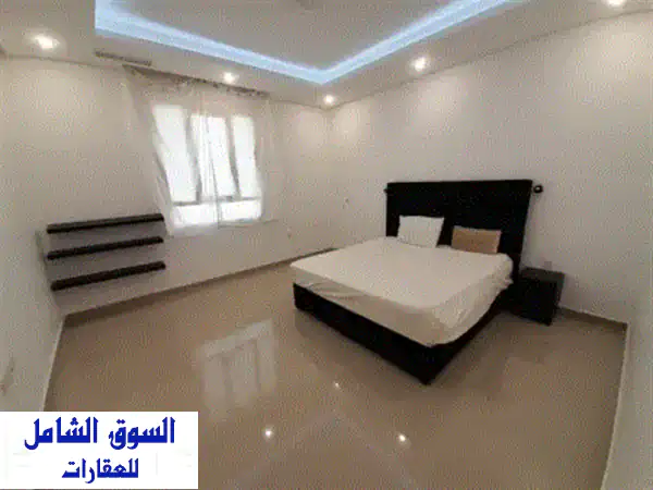 شقة فاخرة للإيجار بصباح الأحمد، الكويت: 3 غرف نوم، شبه مفروشة، قرب قاعدة عريفجان (Q8)