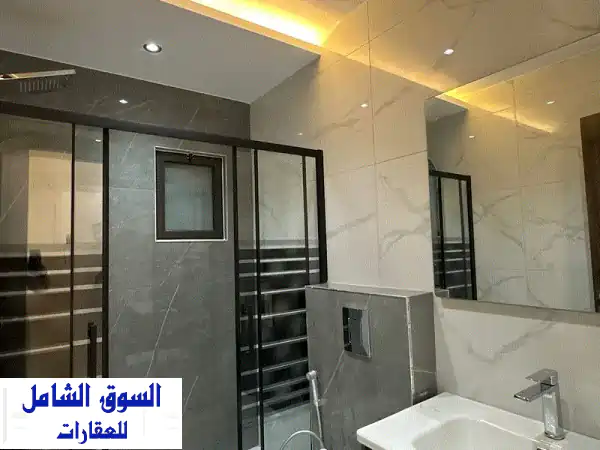 شقة تشطيب فندقي في الجبيهة ام زويتينة مع...
