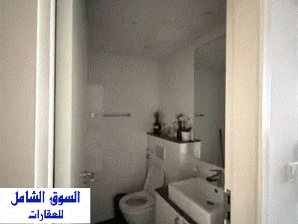 استوديو الأحلام في الجادة للبيع/الإيجار: مفروش بالكامل، جاهز على المفتاح | فرصة استثمارية وسكنية بالشارقة