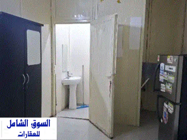 غرفة ماستر كبيرة بملحق فيلا مفروشة عجمان الحميدية...