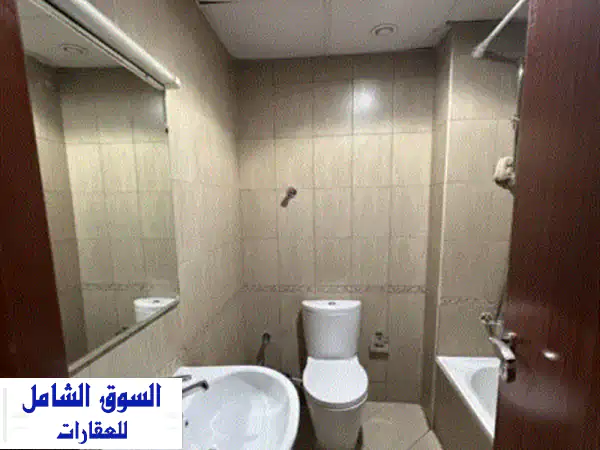 للبيع غرفتين وصالة مع بلكونه و3 حمام في النعيمية 1 مساحة كبيرة المساحة 1436 قدم مربع المبلغ المدفوع ...