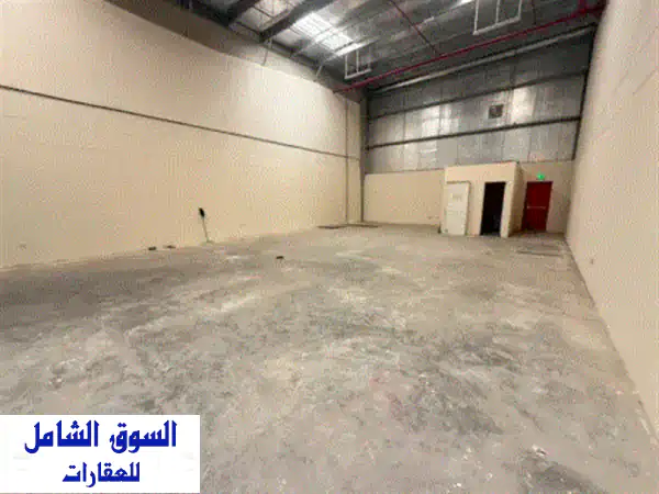 مستودع للإيجار السنوي في المنطقة الصناعية 18 بمساحة...