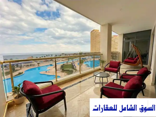 شقة صيفية في بورتو اهرامات السخنة صف اول على...
