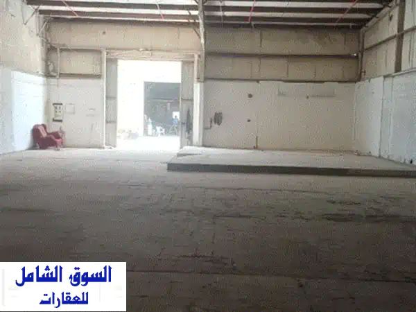 فرصة! مخزن آمن 375م² للإيجار بسترة الصناعية، البحرين - مجمع متكامل