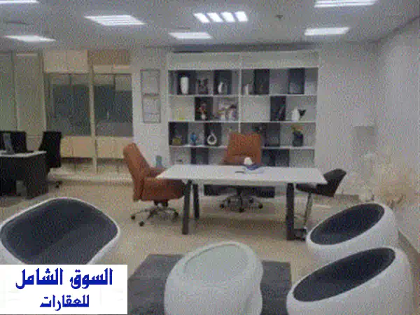 للإيجار  مكتب مميز الموقع المجاز 3  الشارقة المساحة...