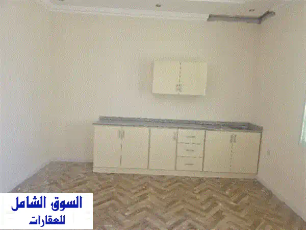 غرفة وصالة كبيرة وحوش صغير أول ساكن في مدينة محمد بن صقر خزام خلف مسجد درويش قريبة من كل الخدمات ...
