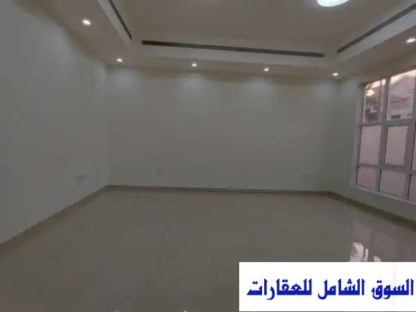 فيلا دوبلكس بمدينة العين منطقة فلج هزاع للإيجار في
