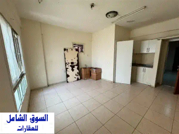 أجمل استوديو في الغوير بسعر لا يعوض الإيجار السنوي...