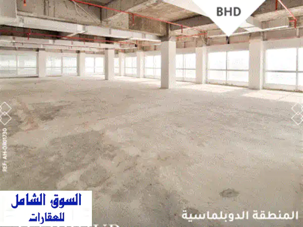 للإيجار مكاتب تجارية مع تكييف مركزي في...
