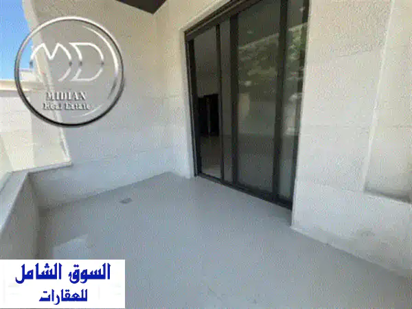 رقم الاعلان 8610 رووف جديد فارغ للإيجار دابوق مساحة...