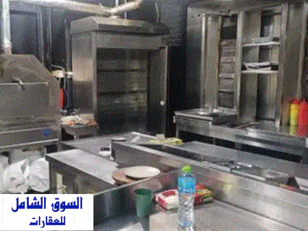 فرصة استثمارية ذهبية: مطعم قائم ومجهز للبيع في...