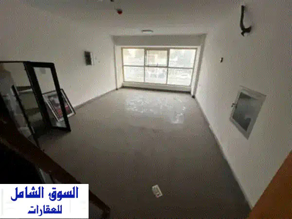 مكتب تجاري للإيجار السنوي في النعيمية 2  شارع...