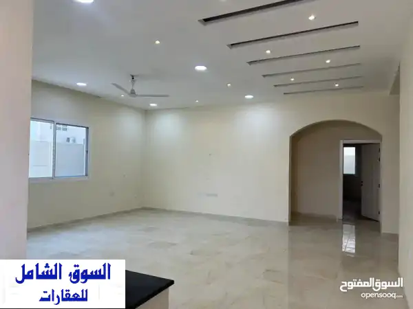 فيلا للايجار في عالي 6 BHK