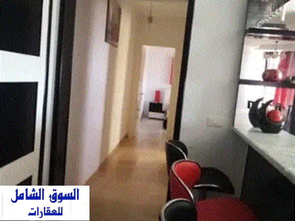 شقة فاخرة بالعوينة