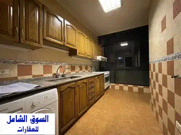 125 SQM Apartment For Sale In Jeitawi شقة للبيع في الجعيتاوي #JZ113224