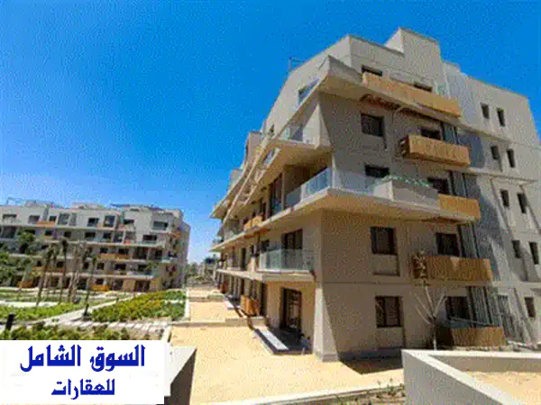 شقة رائعة للبيع بمساحة 195 متر في فيفث سكوير بالقاهرة الجديدة – فيو لاند سكيب – بالتقسيط