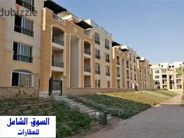 شقة للبيع 150 م فيو على حمام سباحة بكمبوند stone residence القاهرة الجديدة قسط على 5 سنين