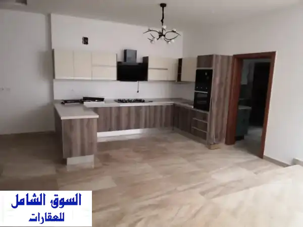 فيلا الايجار السكني او تجاري بقرب من سبمافرو...