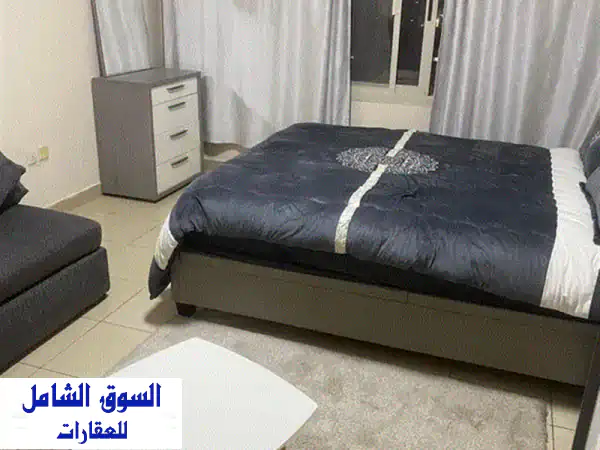 للإيجار استديوهات مفروش فرش فندقي