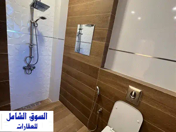 عمارة للبيع طابقين وبدروم تتكون من 3 شقق وبدروم عرض الشارع 12 م اقرا الوصف اسفل والتواصل وتساب افضل