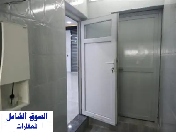 Showroom فاخر للإيجار في بني مراد، بليدة - مساحة 220م²،...